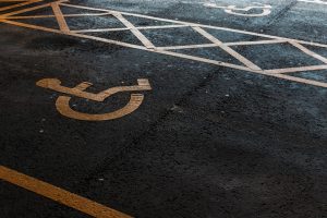 ada parking requirements