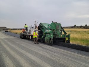asphalt sealcoating companies