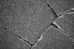 blacktop driveway crack repair